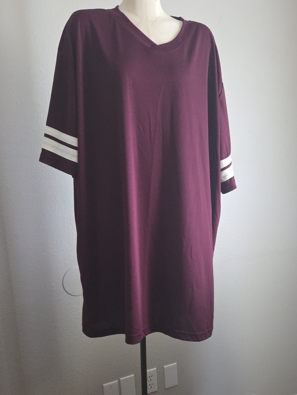 Xersion Men's Short-Sleeve V-Neck Tee in Plum with White Sleeve Stripes